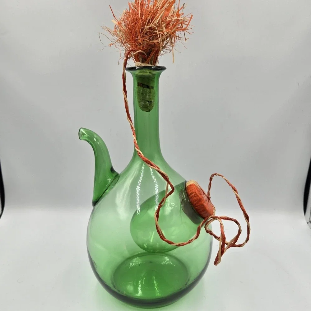 Vintage‎ Hand Blown Green Glass Italian Wine Decanter With Ice Chamber & Stopper
